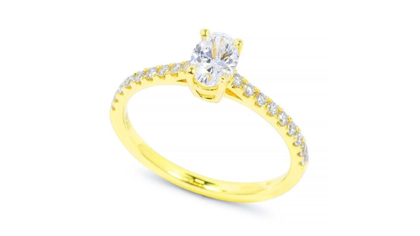 Egyedi ékszerkészítés a White and Black ékszerboltnál